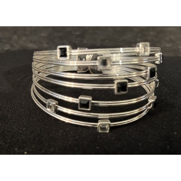 QUN Silver Tone Wired Cuff Bracelet with Black & Clear Rhinestone Accents Japan - Picture 1 of 4